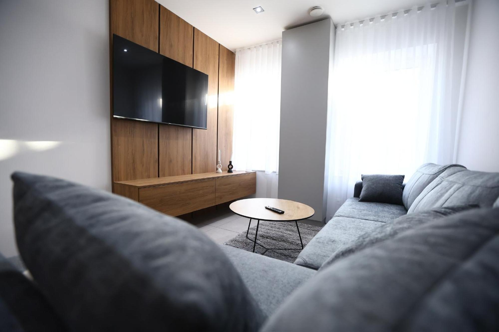 Jam Apartments 科布倫茨 外观 照片